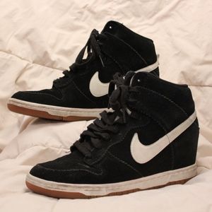 Nike Women's Dunk Sky High Sneakers